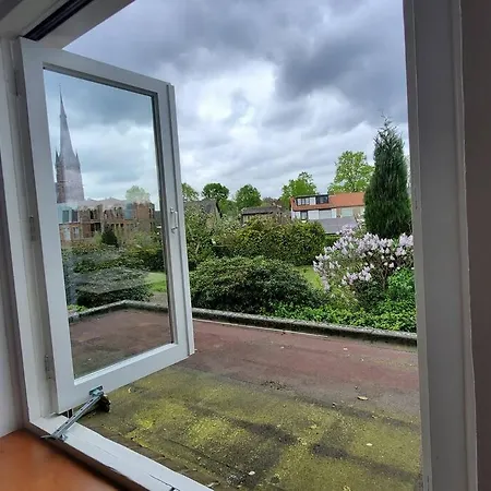 Spacious House In The Heart Of *